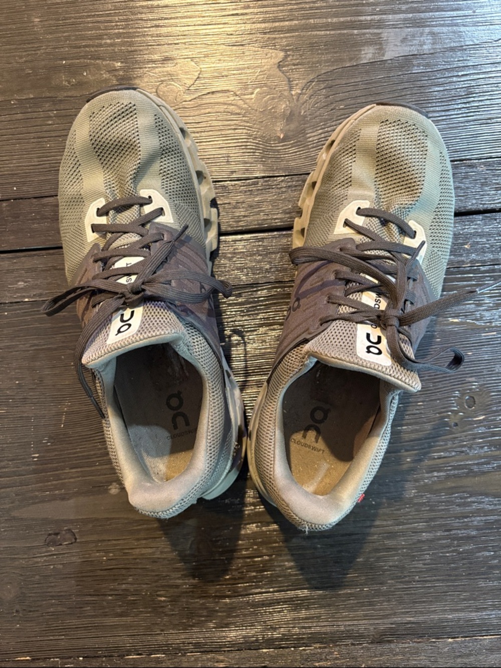 On Running Cloudstratus Olive Grey Athletic Sneakers